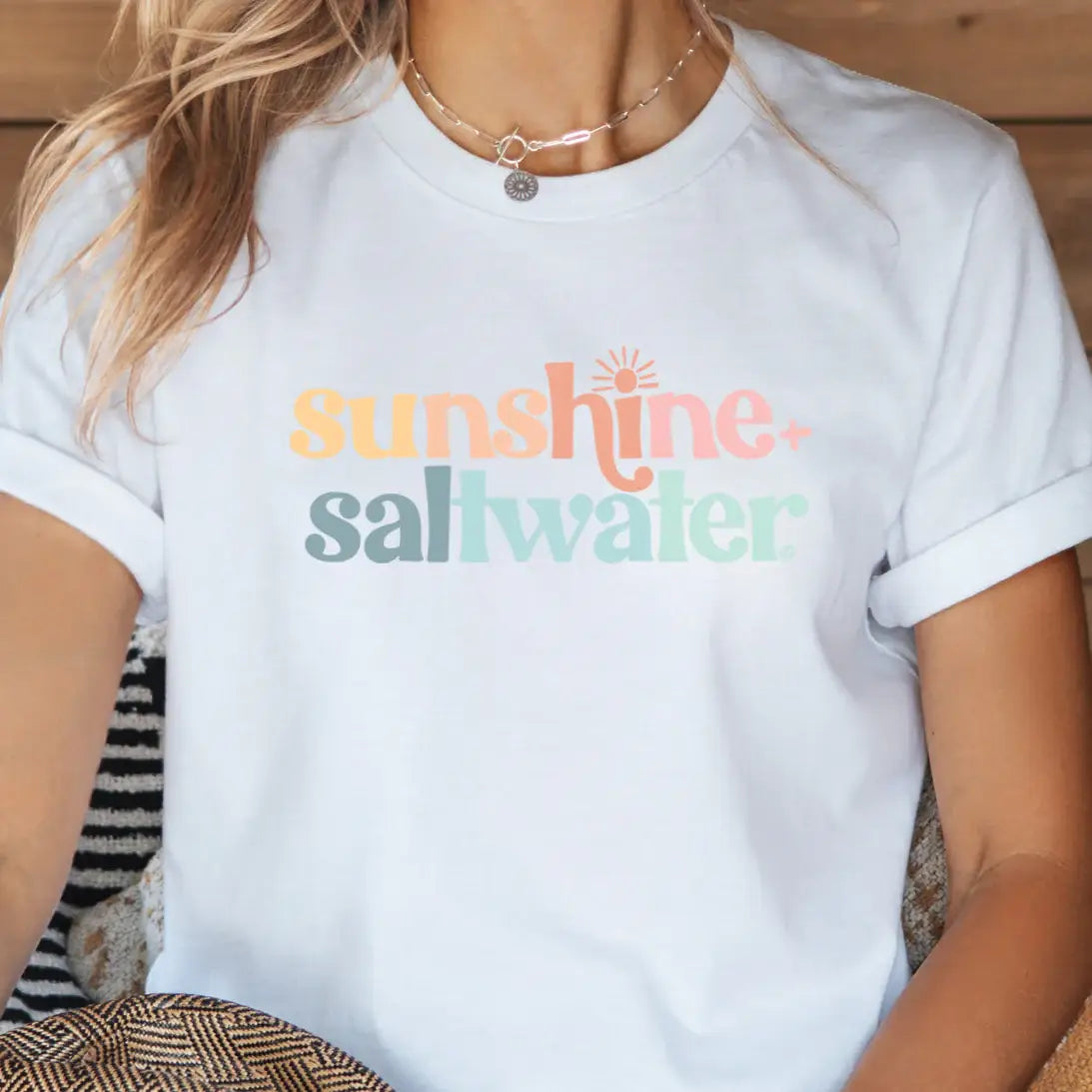 Sunshine + Saltwater | Beachside Breeze T-Shirt: White / XL