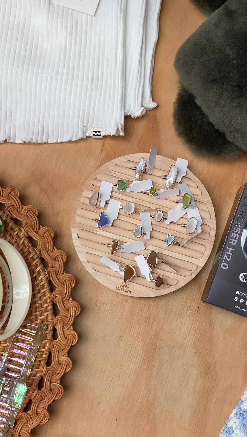 Ring Display: White Inlaid Slots