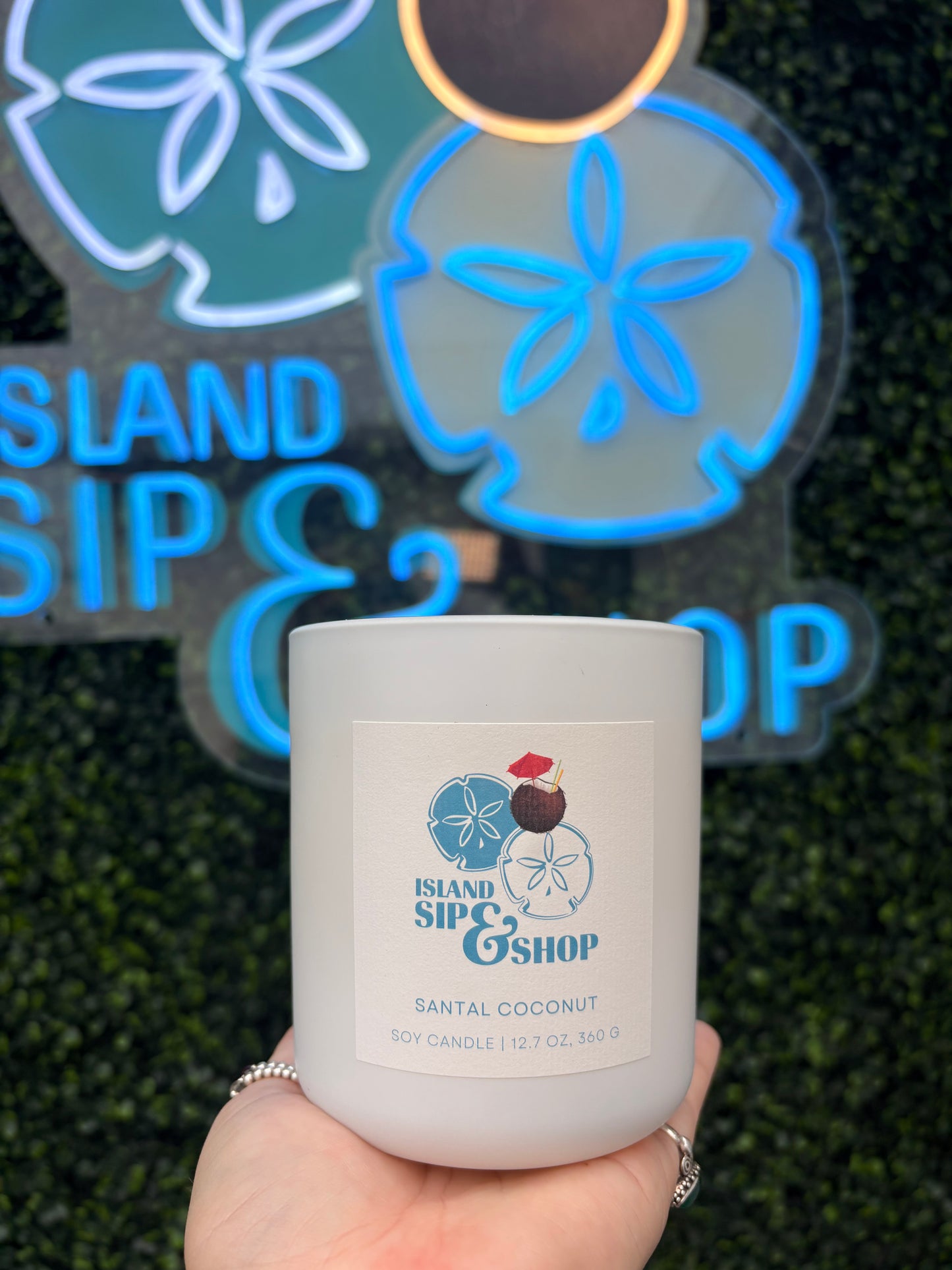 Island Sip & Shop Signature Scent Candle