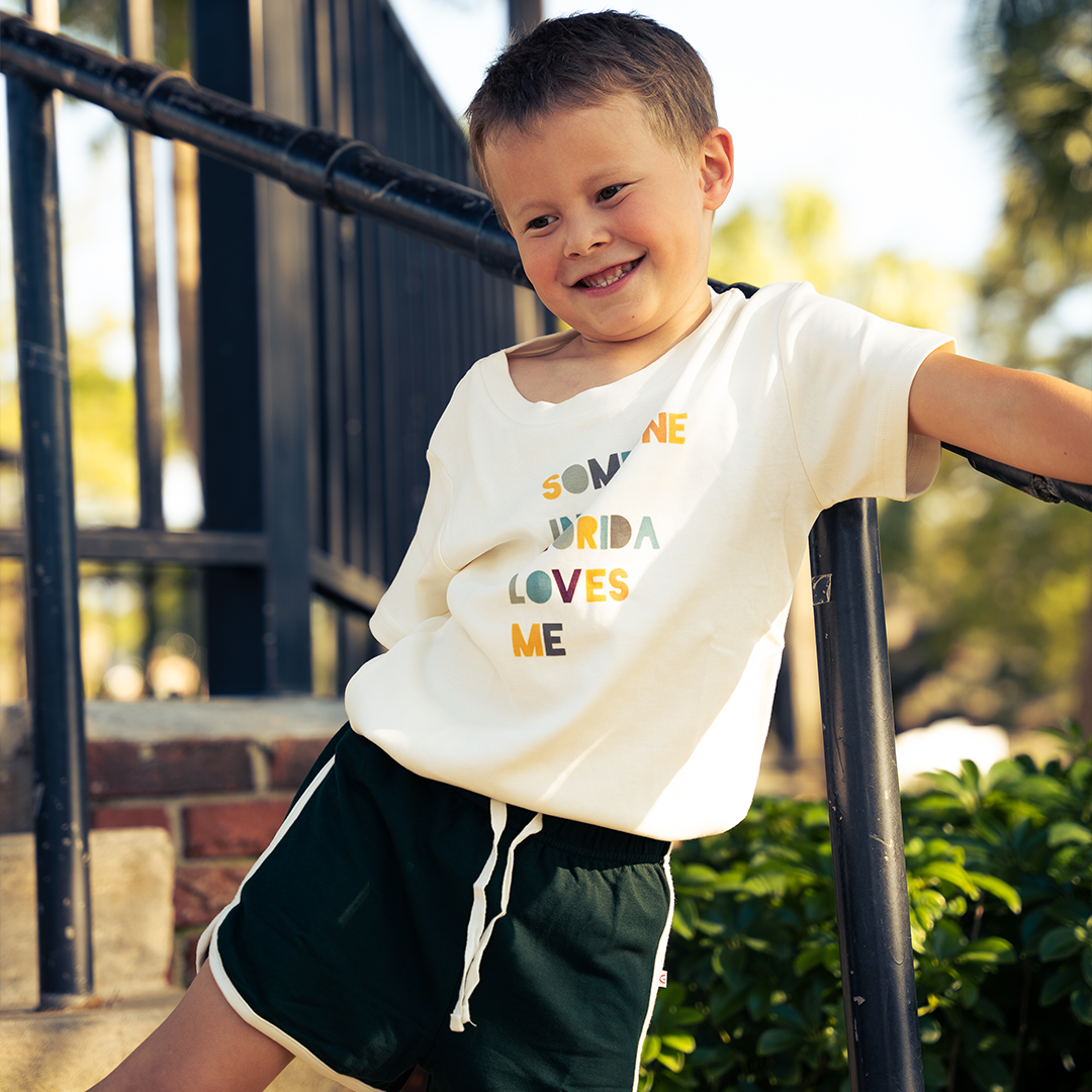 Someone in FL Loves Me Florida Kids Gift Cotton Tee Shirt: 4/5T