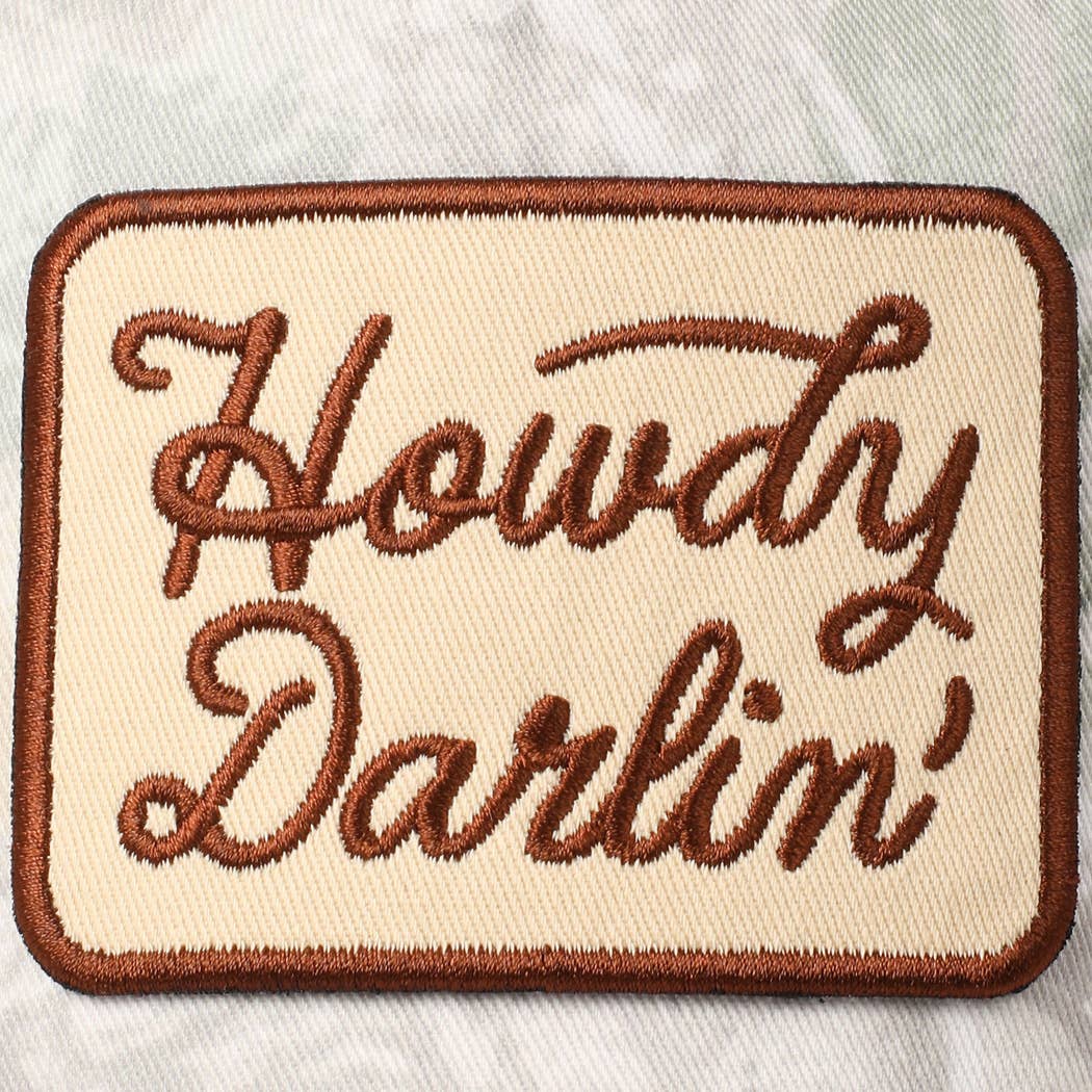 Howdy Darlin' Embroidery Patch Camo Trucker Hat: BEIGE CAMO / ONE SIZE