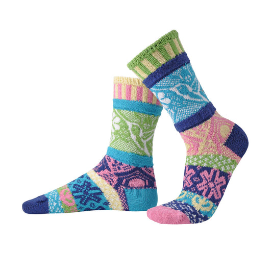 Hummingbird Crew Socks | Socks That Give Back : Small (Women 6 - 8 / Men 5 - 7)