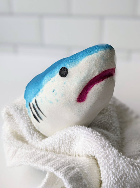 Shark Attack Bath Bom